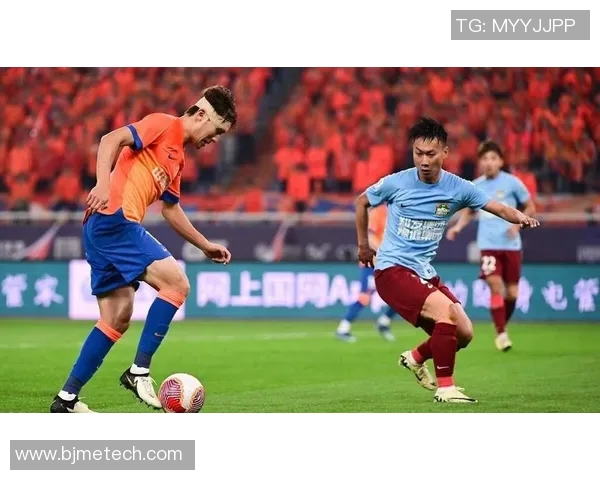 山东足球明星球员全景盘点及其在国内外赛场的表现分析 山东足球明星球员全景盘点及其在国内外赛场的表现分析