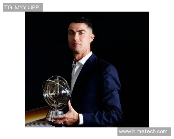 足球明星的财富揭秘他们的收入来源和奢华生活方式分析