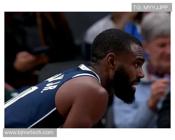 勇士与独行侠激战正酣1月14日精彩对决引发球迷热议